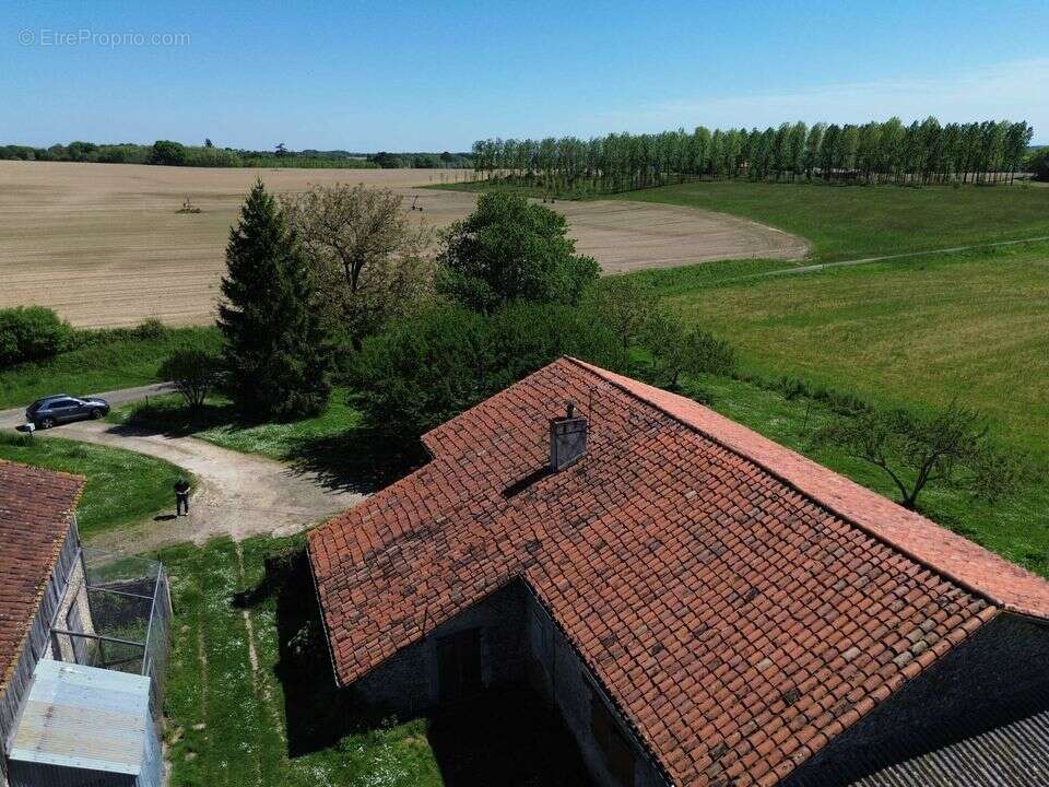 #landes #maison #ferme #grange #gers  - Maison à CAZAUBON