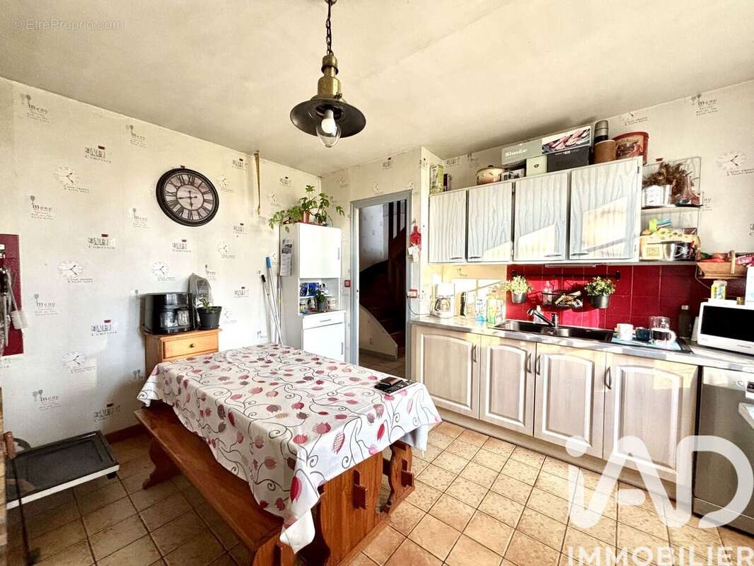 Photo 5 - Maison à SAINT-MEEN-LE-GRAND