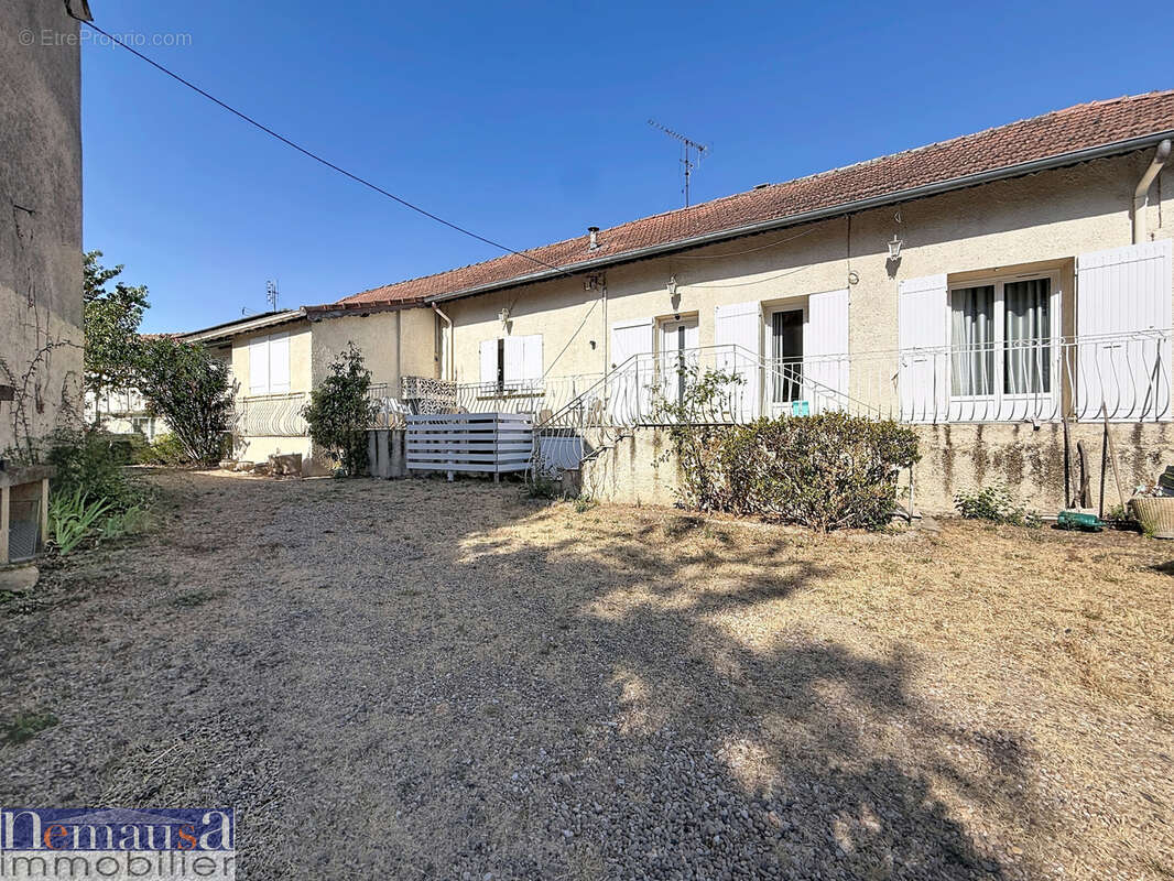 A vendre Nimes, maison 118 m2 avec dépendance et garage - photo 2