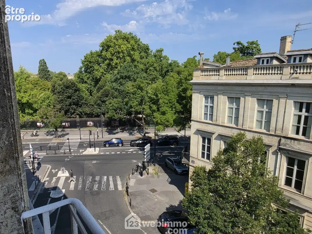 Appartement à BORDEAUX