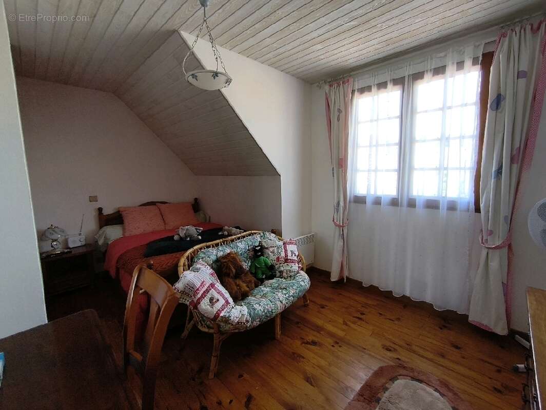 Maison à AUVERS-SUR-OISE