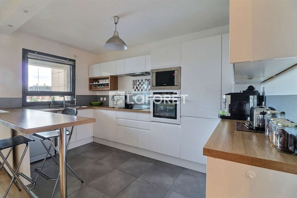 Appartement à RUEIL-MALMAISON