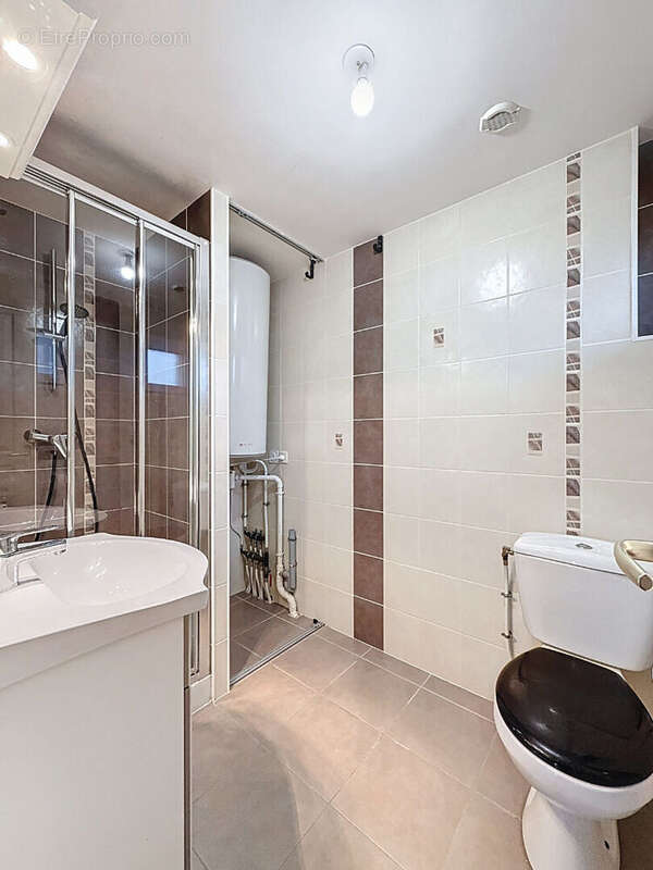 Appartement à POISY