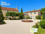 Maison à AMBERRE