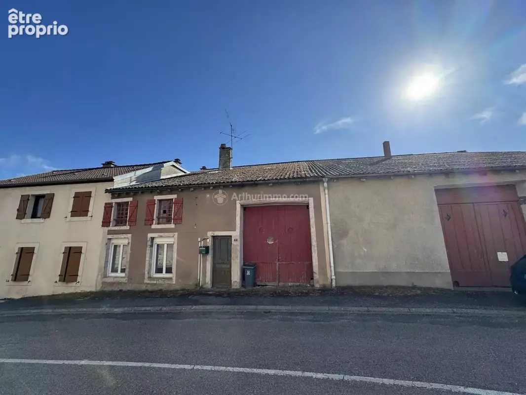 Breuvannes-en-bassigny – ensemble de 2 maisons accolées à rénover – cœur de village – fort potentiel - photo 2