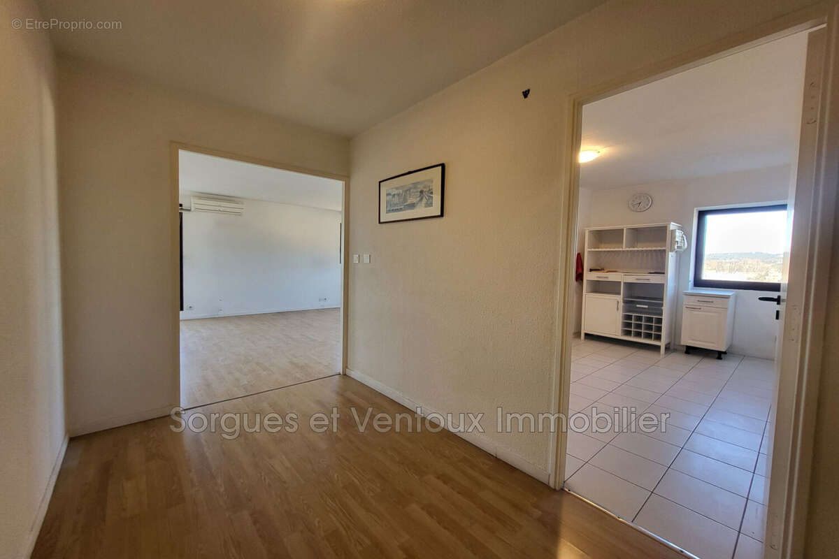 Appartement à L'ISLE-SUR-LA-SORGUE