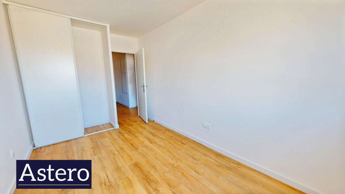 Appartement à NANTERRE