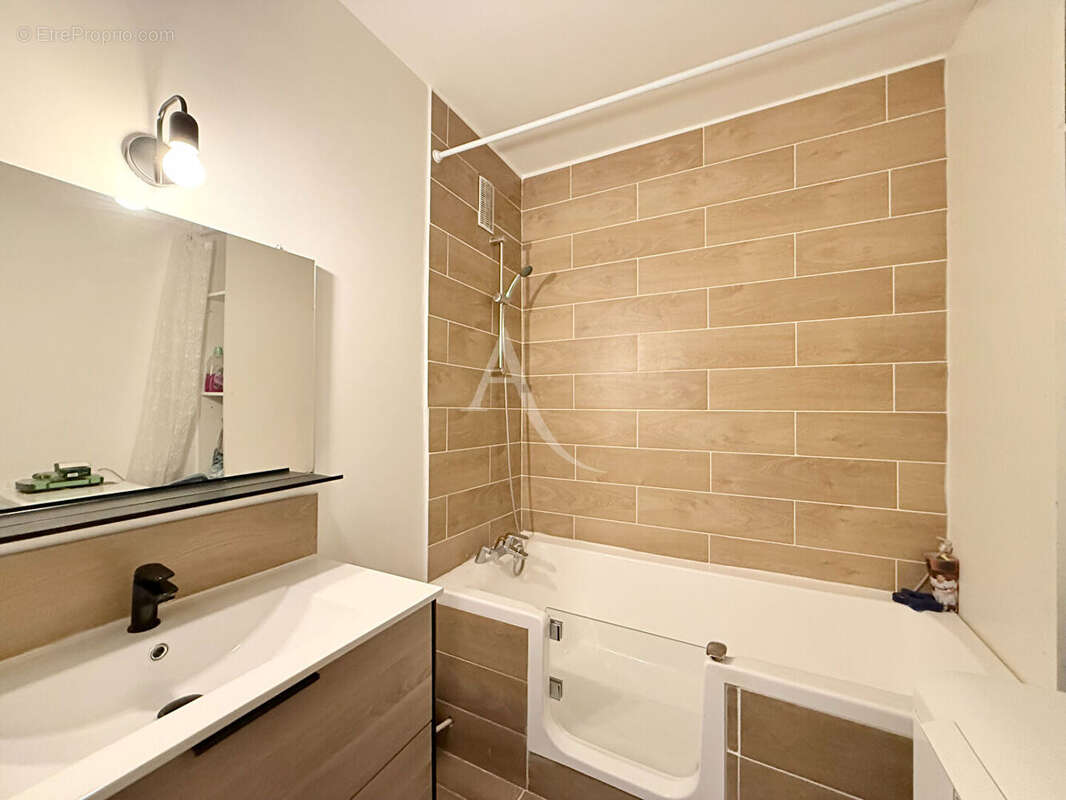 Appartement à LE PERREUX-SUR-MARNE