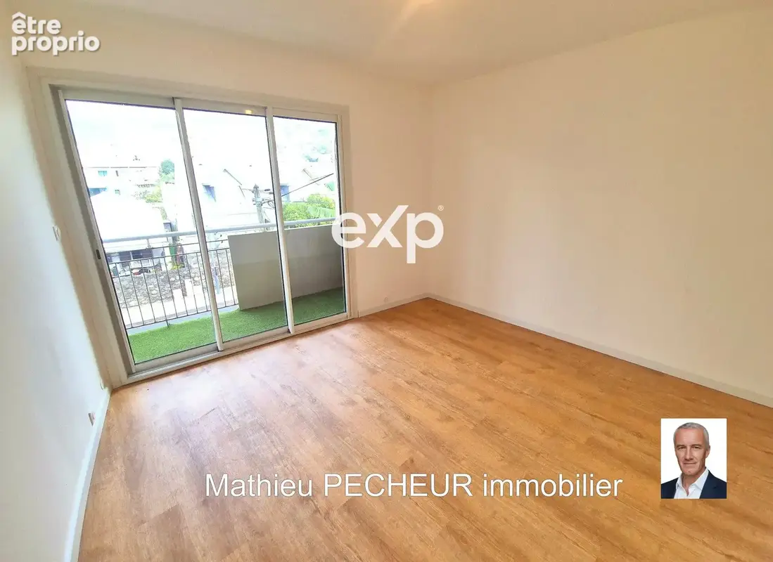 Appartement 5 pièces 133 m² à vendre à Saint-Denis (97400) - photo 9