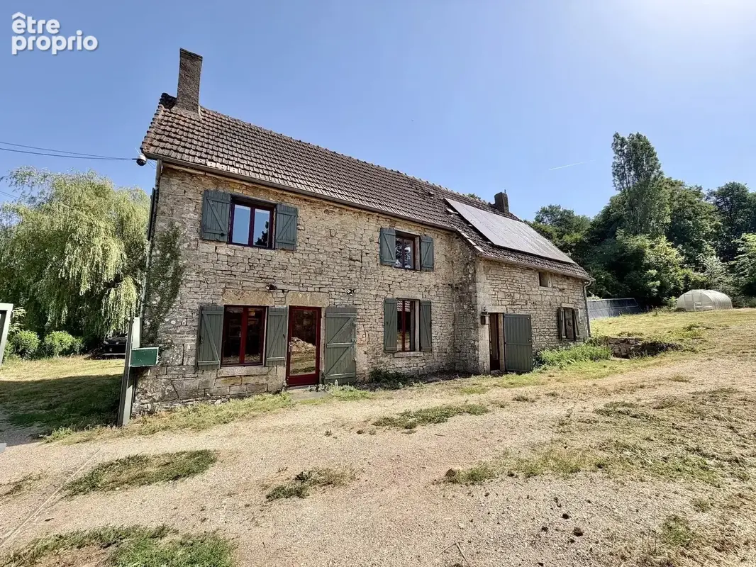Maison à CHAMPALLEMENT