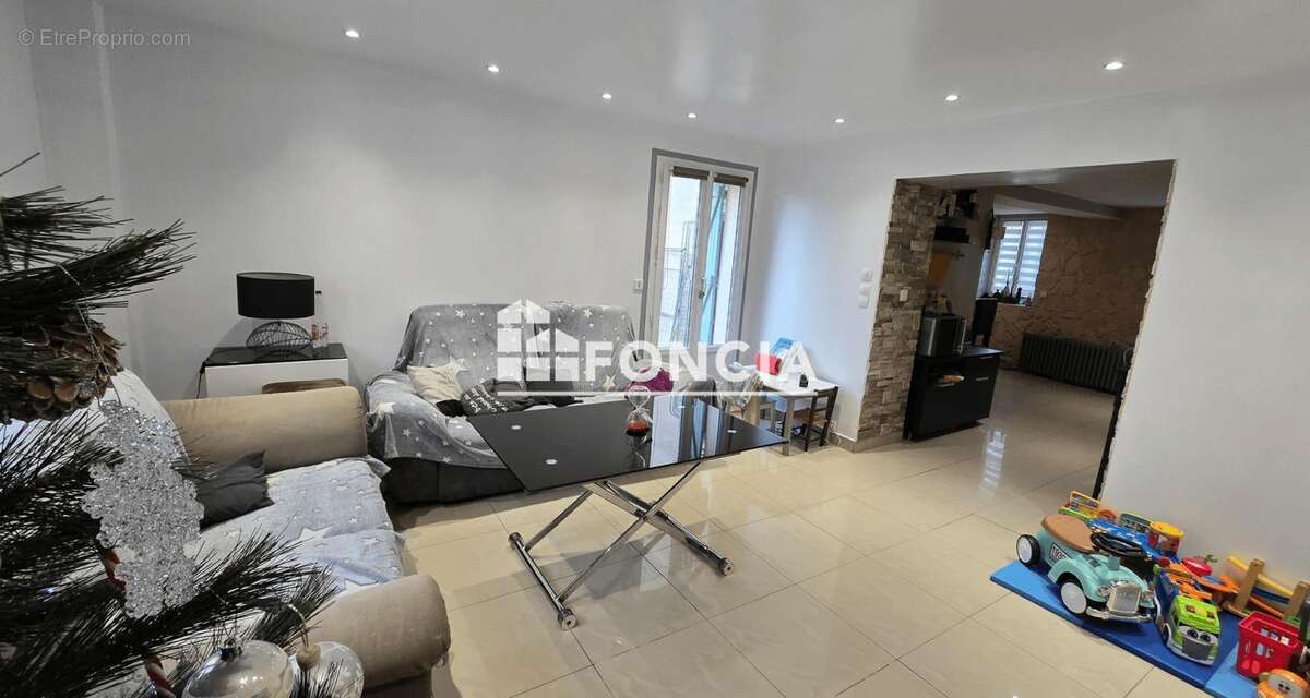 Appartement à SAINT-OUEN-L&#039;AUMONE