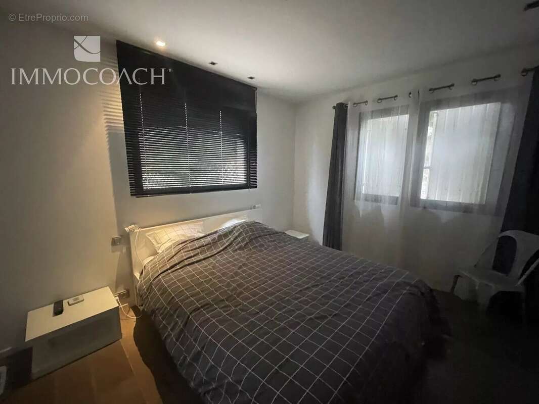 Maison à BORMES-LES-MIMOSAS