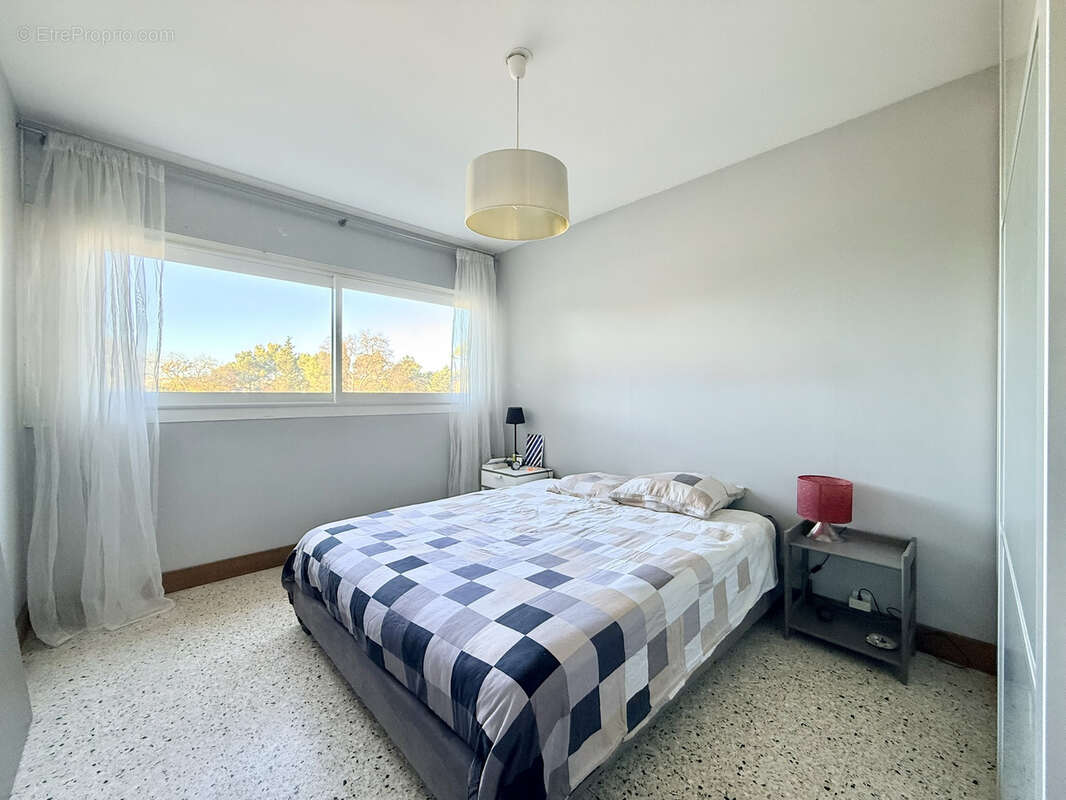 Appartement à MARSEILLE-9E