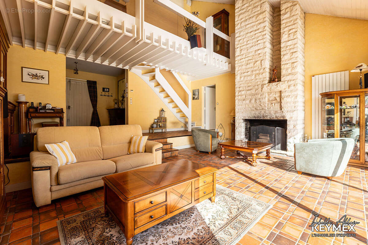 Maison à SAILLY