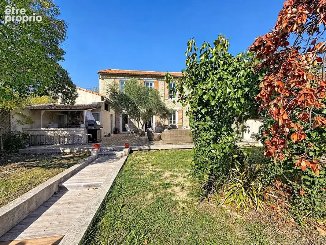 Carcassonne Quatre-Chemins - Maison familiale de 138 m² avec 4 chambres, piscine et grande terrasse - photo 6
