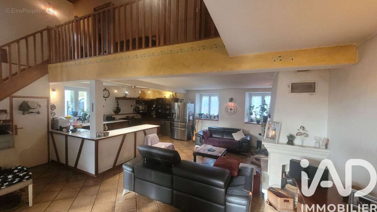 Photo 5 - Maison à ETREPILLY