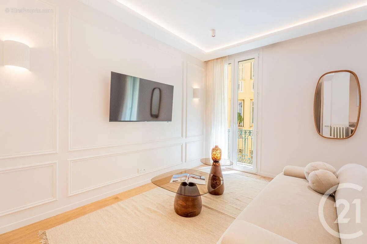 Appartement 70 m² à Nice  - photo 4