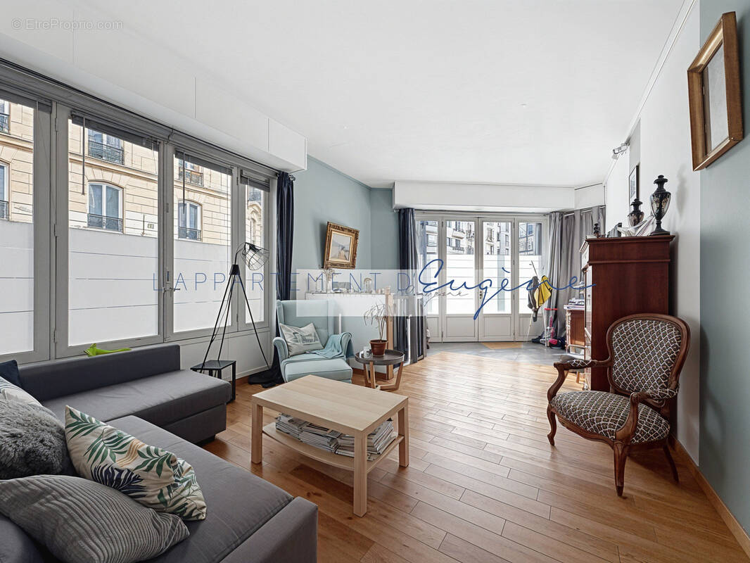 Appartement à PARIS-20E