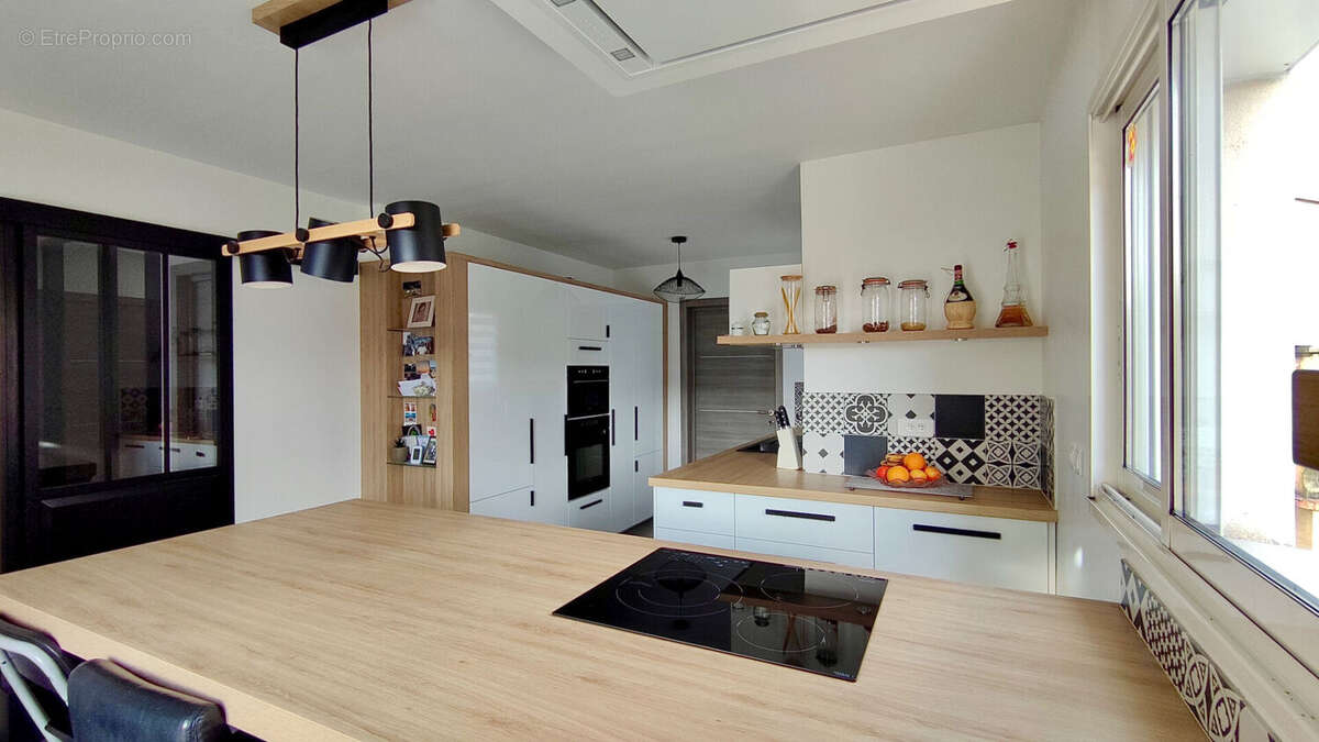 Maison à LES SORINIERES