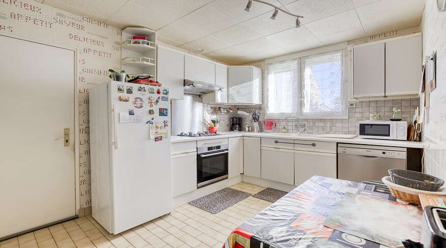 Maison à OZOIR-LA-FERRIERE