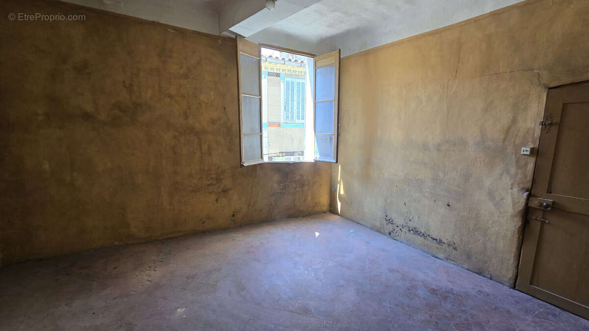 En exclusivité chez Couzinet Immobilier Maison de village à fort potentiel - photo 8