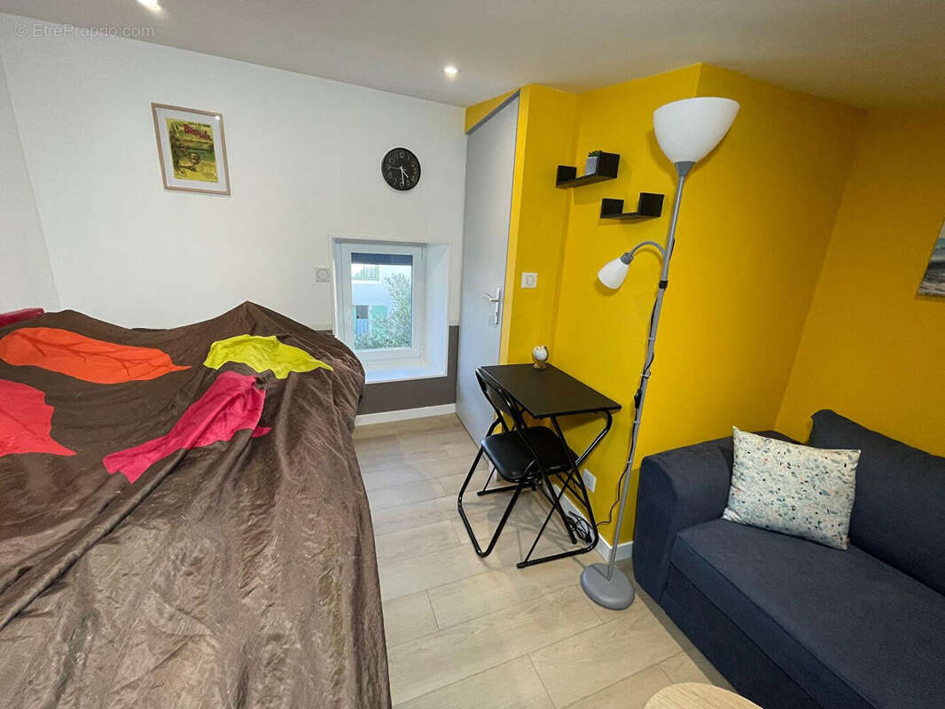 Maison à MORTAGNE-SUR-GIRONDE