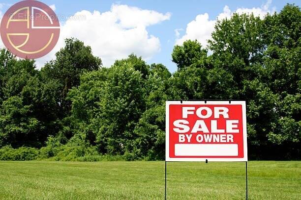 Terrain à VILLENEUVE-TOLOSANE