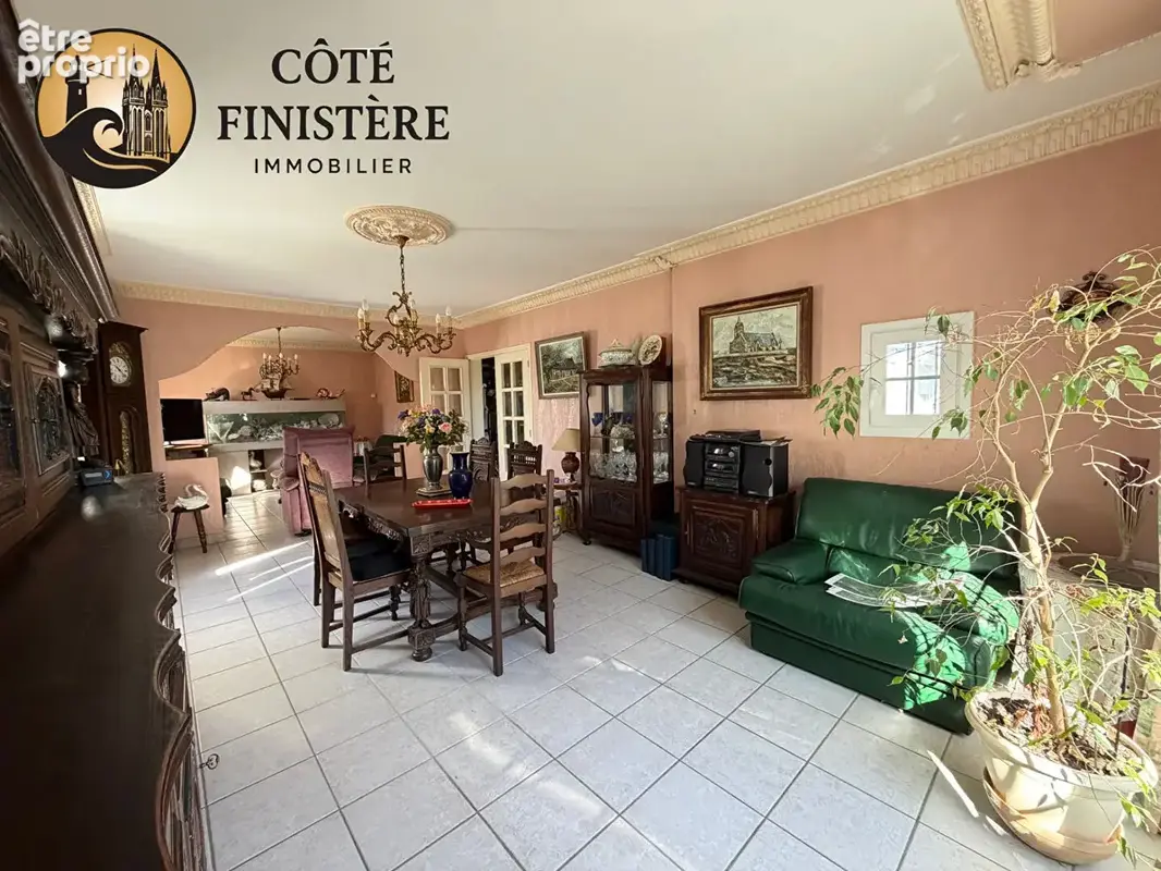 Maison aux beaux volumes à proximité de la Chapelle de la Joie - photo 6