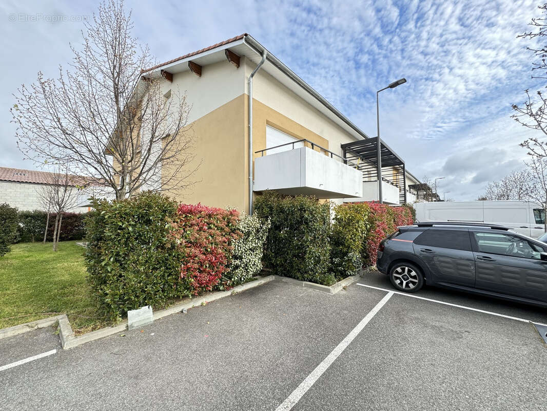 Appartement à ROQUES