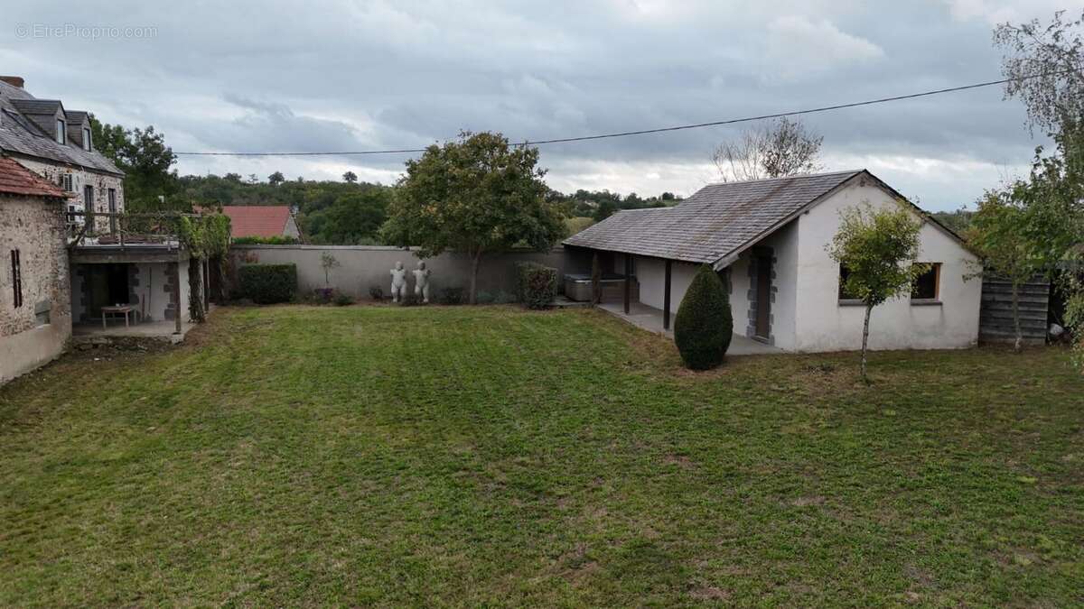 Maison à SAINTE-THERENCE