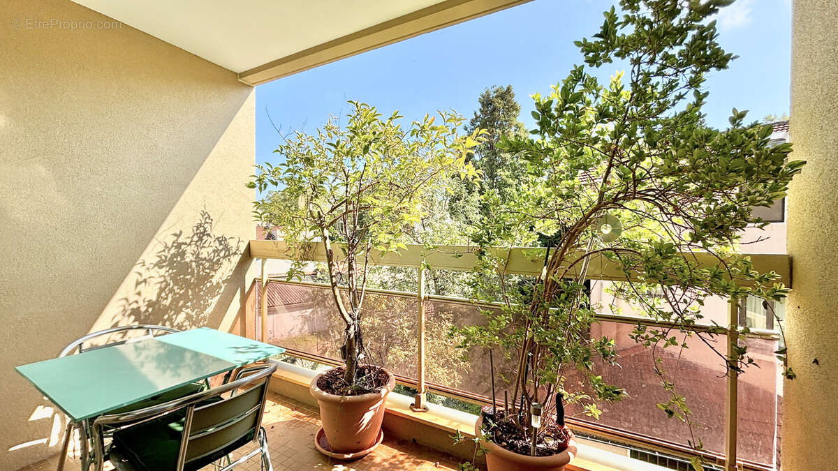 Appartement à LYON-5E