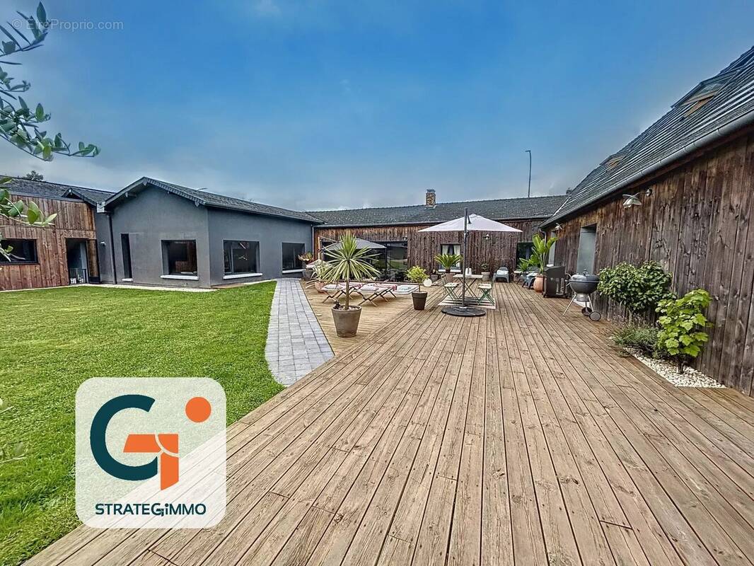 Maison à QUINCAMPOIX