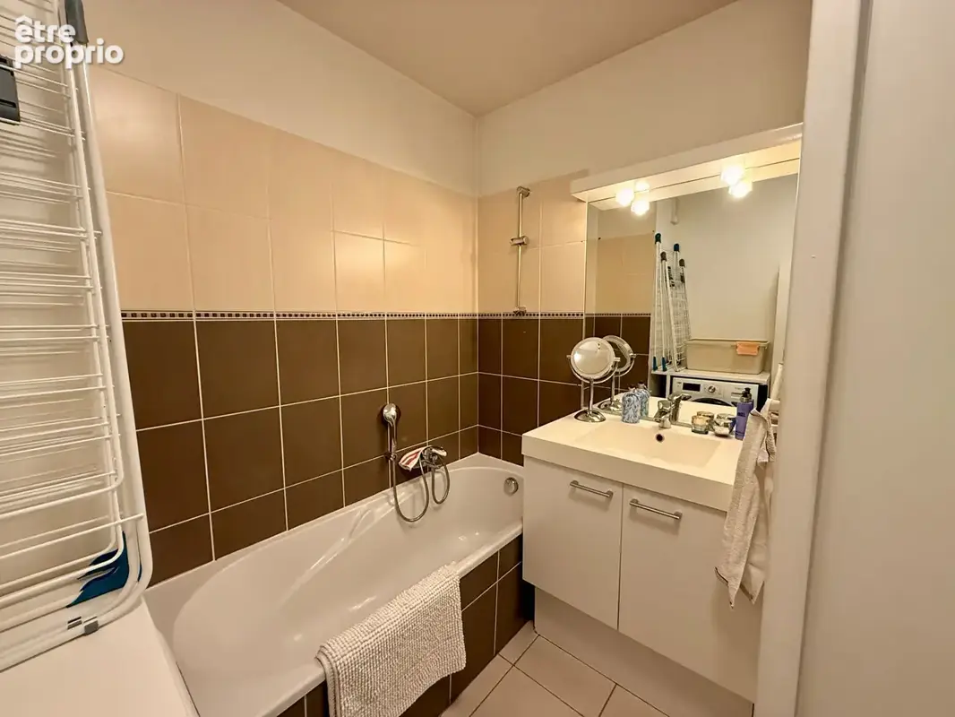 Fréjus - Villa sur le toit T4 103 m² - Terrasse 50m², Jacuzzi, Garage - Dernier étage - photo 15