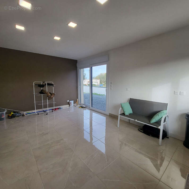 Maison à SANVIGNES-LES-MINES