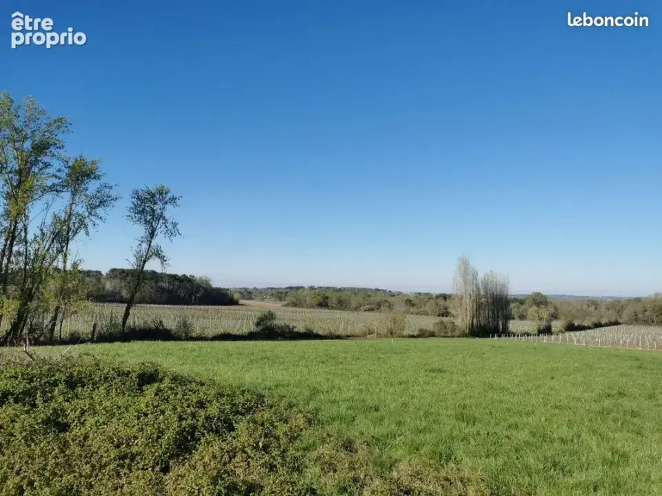 Terrain à BELLEBAT