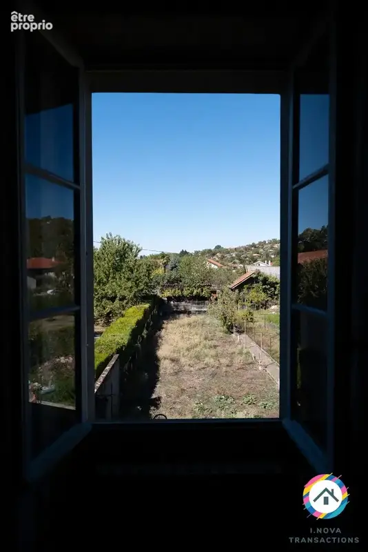 Maison de ville 140 m² à rénover – Jardin, combles et cave - photo 16