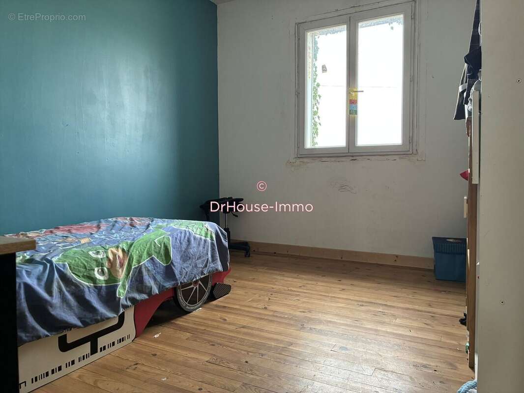 Maison à LIVRON-SUR-DROME