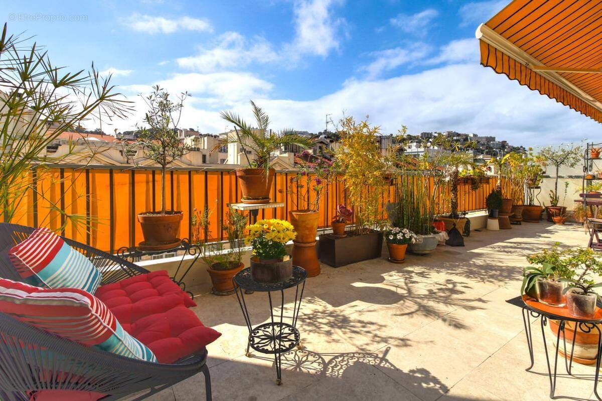 Appartement à NICE