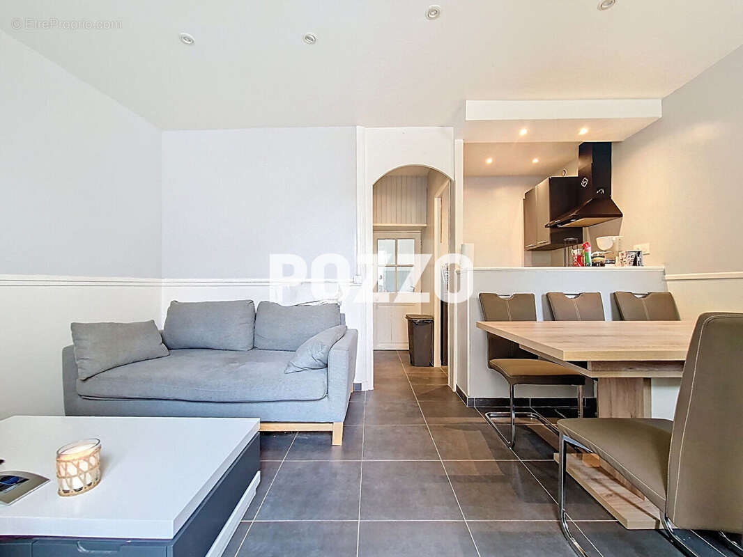 Maison à COURSEULLES-SUR-MER