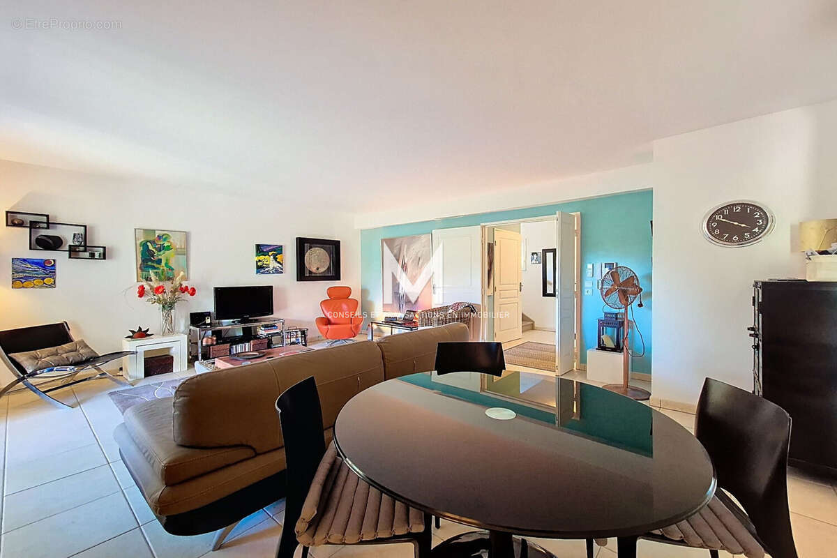 Maison 89 m² à Plan-De-La-Tour  - photo 6
