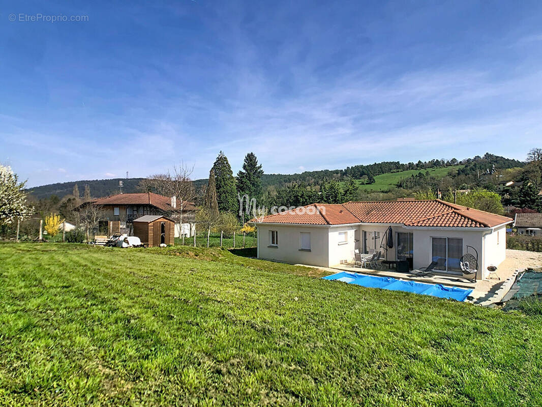 Maison à MEILLONNAS