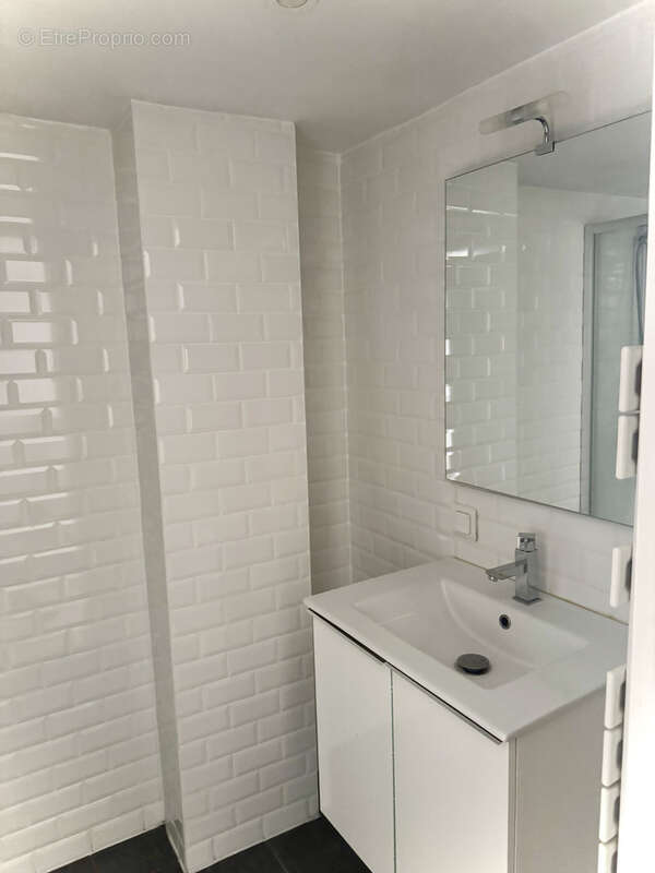 Appartement à PARIS-3E