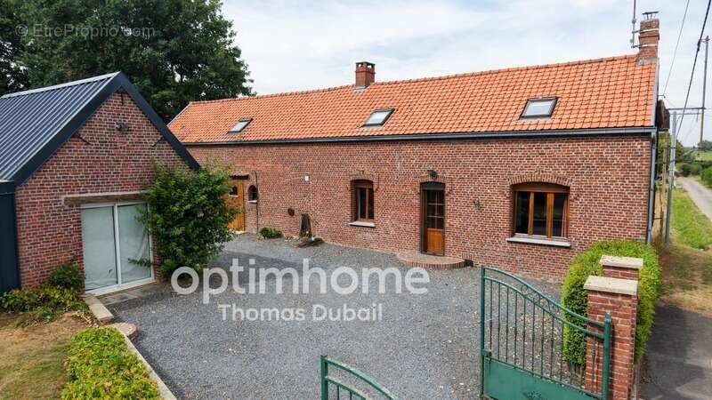 Maison de campagne semi plain-pied sur plus de 5 800 m² - photo 8