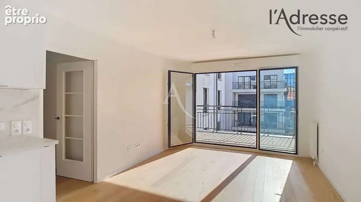 Appartement FRANCO SUISSE Suresnes (quartier Belvédère) 3 pièce(s) 61 m2 avec terrasse 8m² et parking boxé - photo 3
