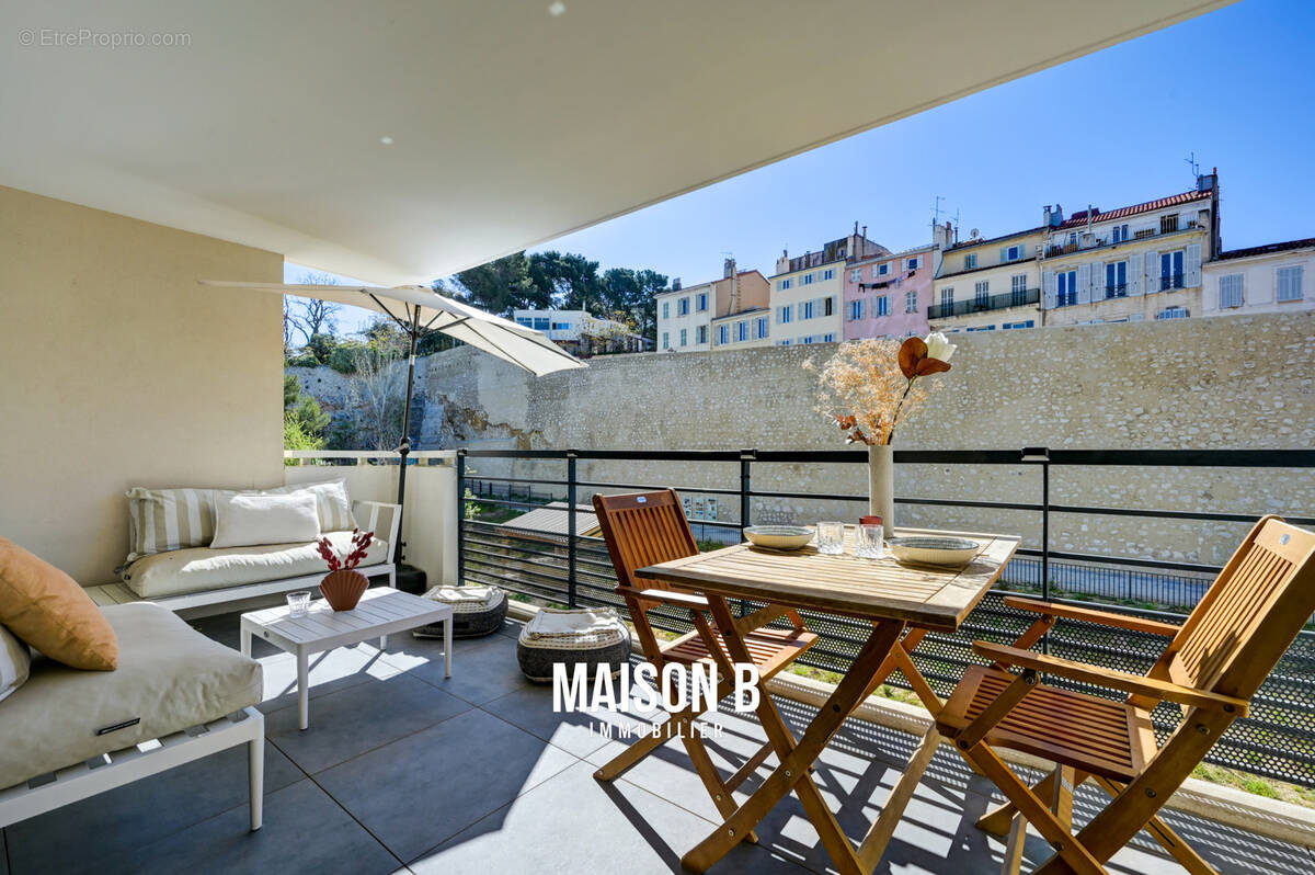 Appartement à MARSEILLE-7E