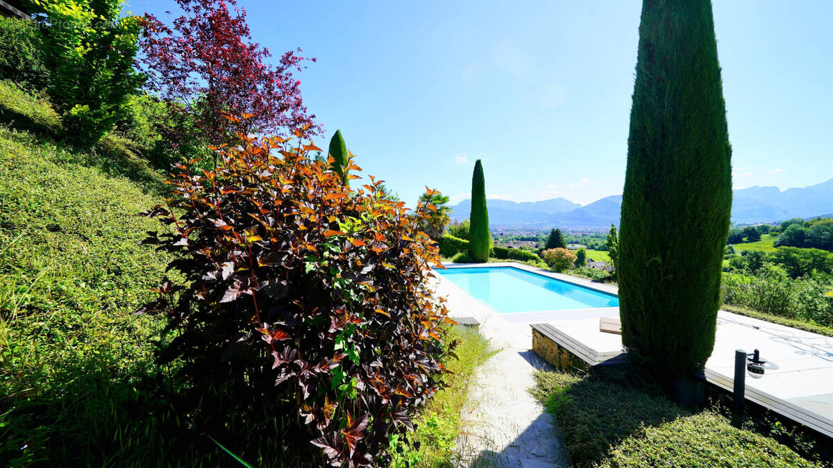 Maison à POISY