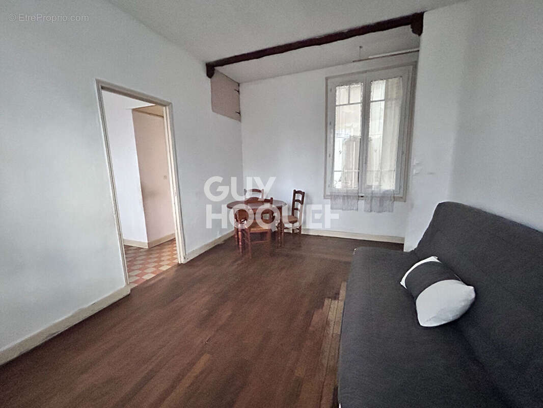 Appartement à L'HAY-LES-ROSES