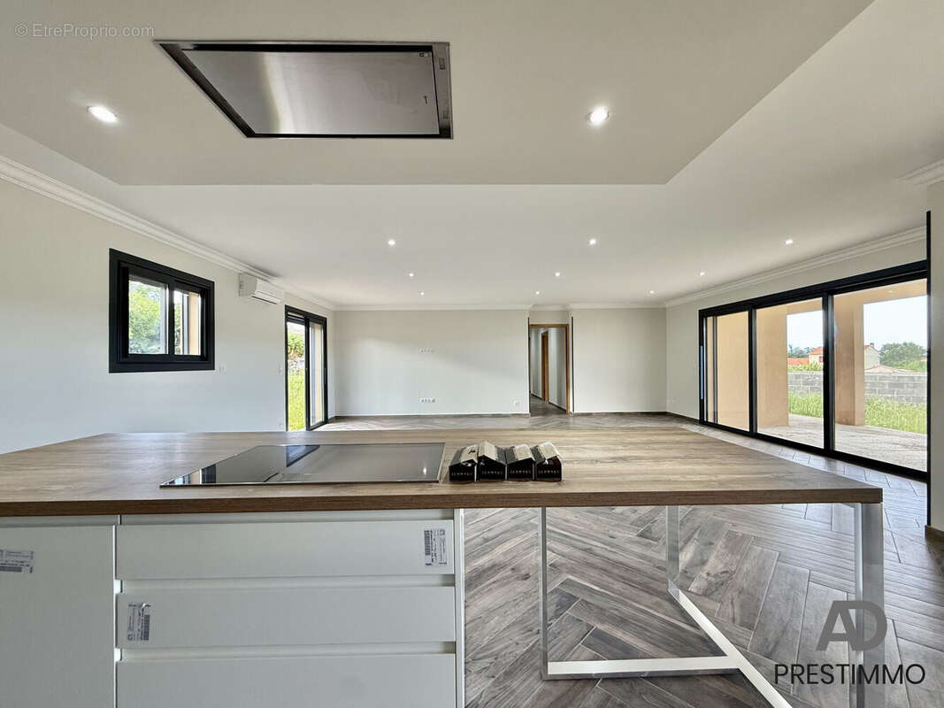 Maison 147 m² à Biguglia  - photo 9