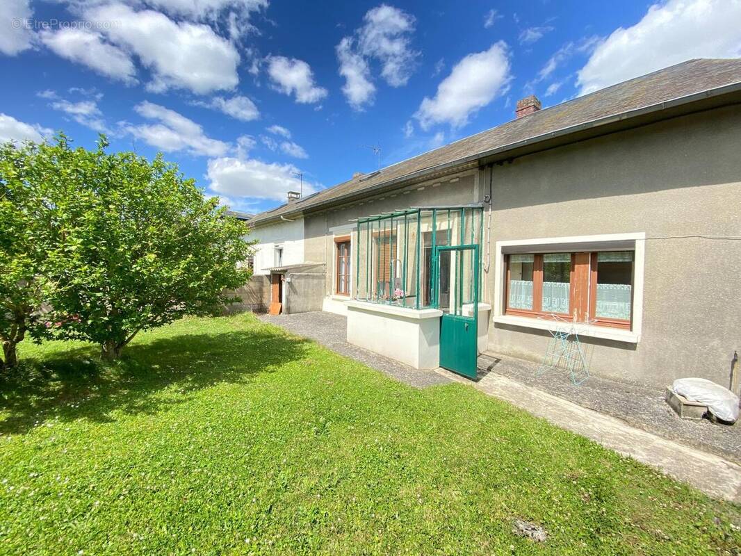 Photo 1 - Maison à SAINT-JUST-EN-CHAUSSEE