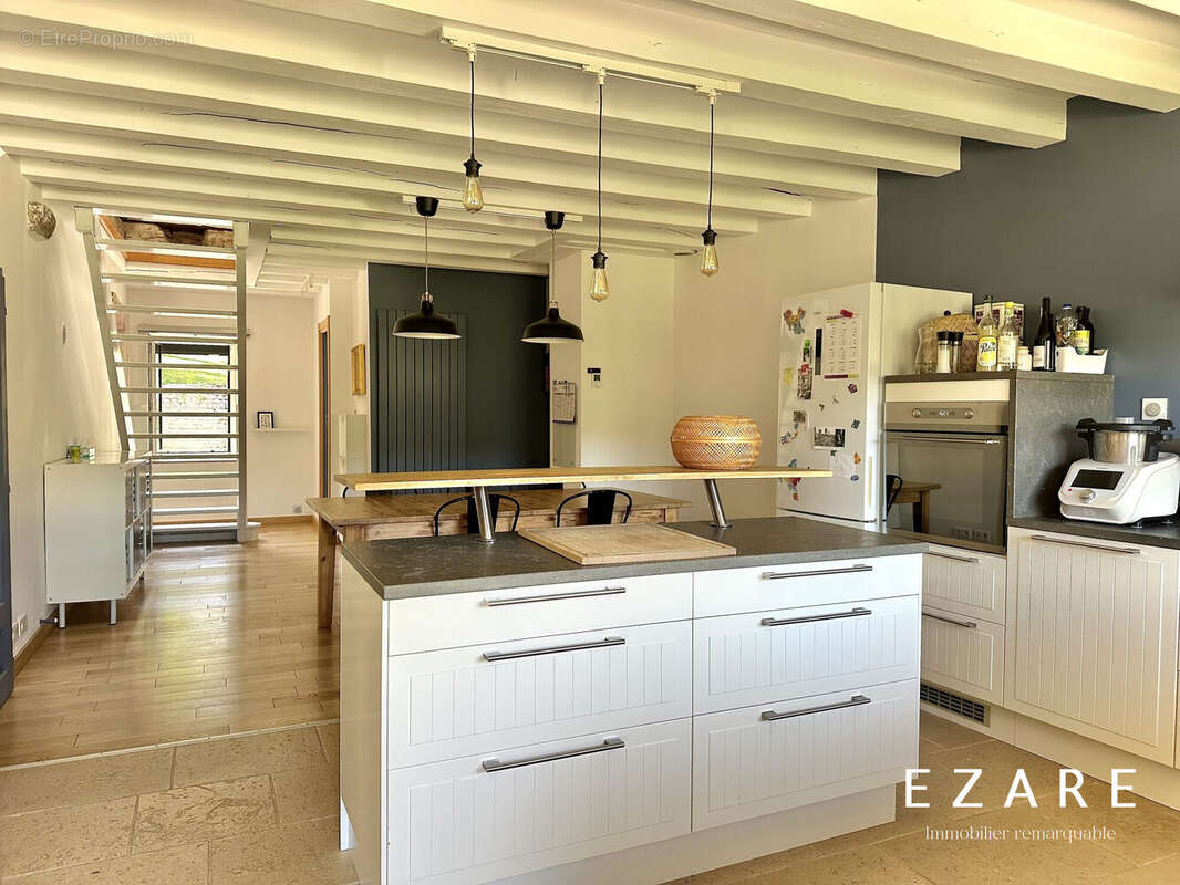 Maison à CURTIL-VERGY